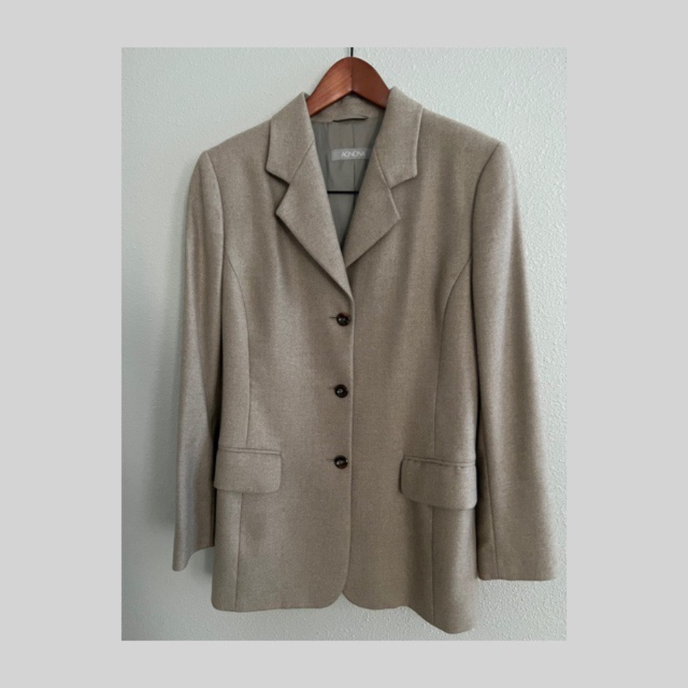 Agnona cashmere blazer